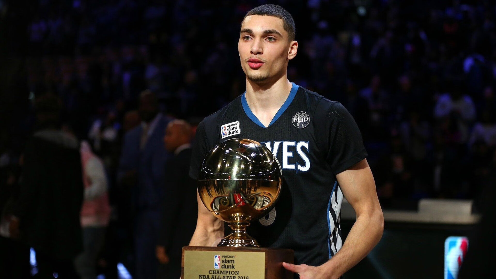 CBA赛场的中国狂潮再度来袭,cba 中国篮球